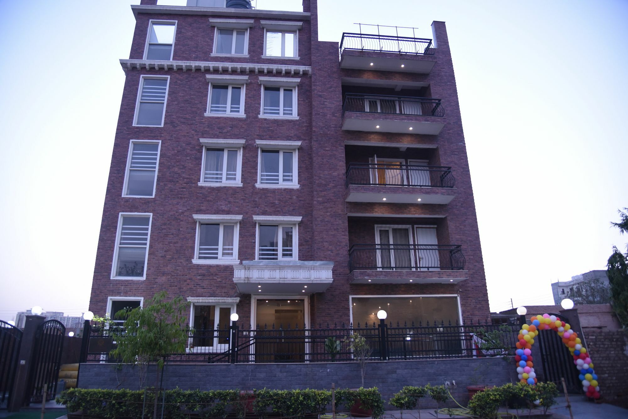 Casa Meera Noida Eksteriør bilde